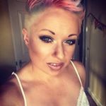 Profile Picture of Joanne Lowe (@plant_eating_pixie) on Instagram
