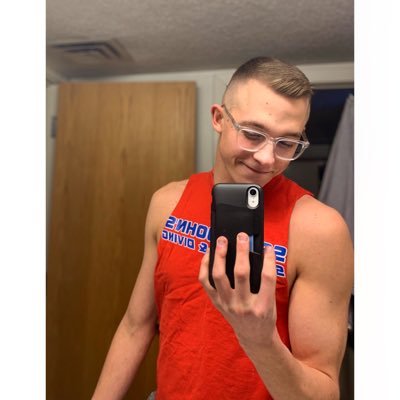 Profile Picture of Jacob Upton (@JUpton17) on Twitter