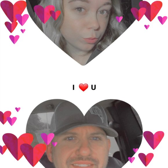 Profile Picture of Jennifer Borgens (@jenniferborgens) on Poshmark