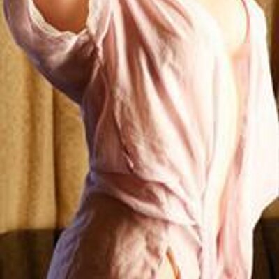 Profile Picture of Whitney Lovelace (@whitneylovelace) on Twitter