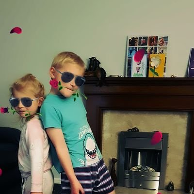 Profile Picture of Laura McGuirk-Wright (@LMW0406) on Twitter