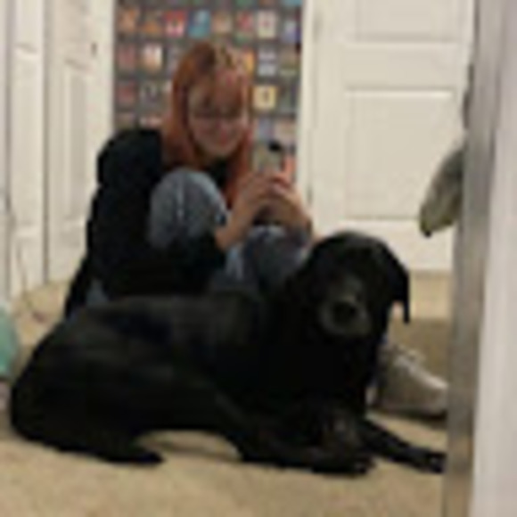 Profile Picture of Julia Galloway (@juliagallowa919) on Poshmark