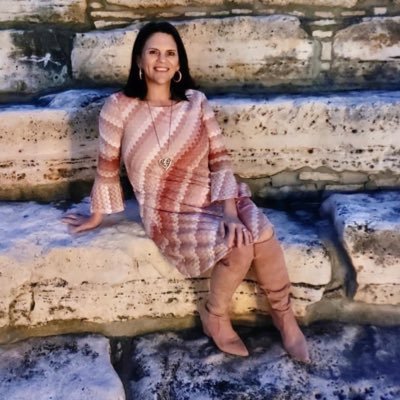 Profile Picture of Paula Heller Garland (@PHellerGarland) on Twitter