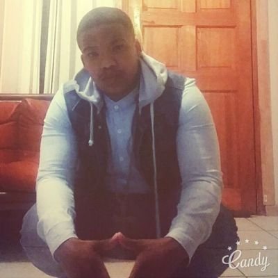 Emile Ben - Twitter Profile Picture of Emile Ben (@MieloJay) on Twitter