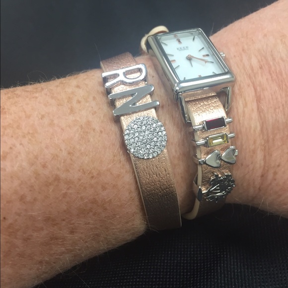 Profile Picture of Heather Frossard (@hrf092474) on Poshmark