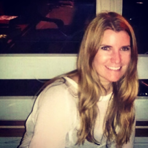 Profile Picture of Blair Staruch (@blairstaruch) on Poshmark