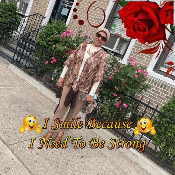 Profile Picture of Hanaa Foda (@hanoalex2007) on Poshmark