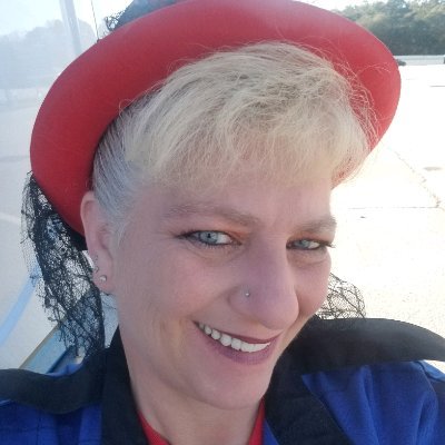 Profile Picture of MICHELLE KEENER (@MICHELL82337272) on Twitter
