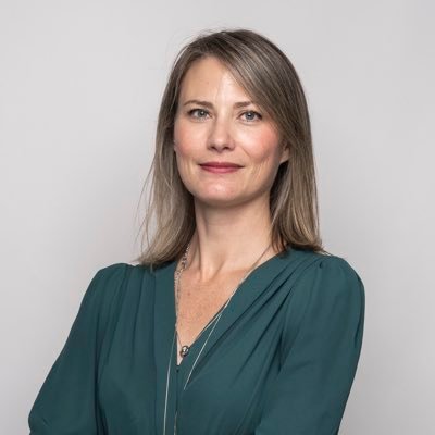 Profile Picture of Miranda Johnsen (@eMJayWebDesign) on Twitter