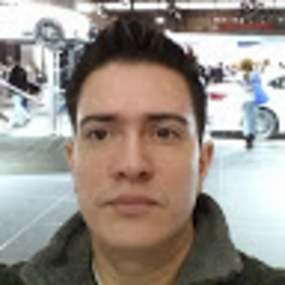 Profile Picture of Roberto Paez (@robertopaez) on Poshmark