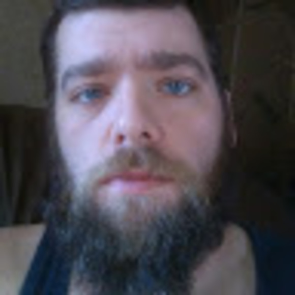 Profile Picture of Tony Owens (@tonyowensjr) on Poshmark