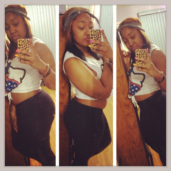 Profile Picture of Brianna Wright (@briwright36) on Poshmark