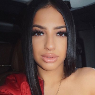 Profile Picture of Katie Decker (@DeckerKatie009) on Twitter