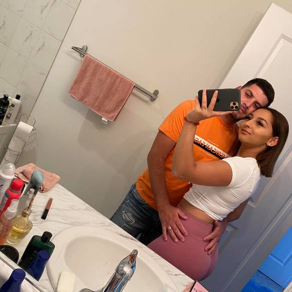 Profile Picture of Erik Horvath (@erikhorvath) on Poshmark