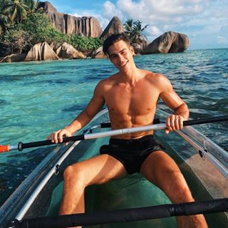 Profile Picture of Corentin Huard (@Corentin-Huard) on Facebook