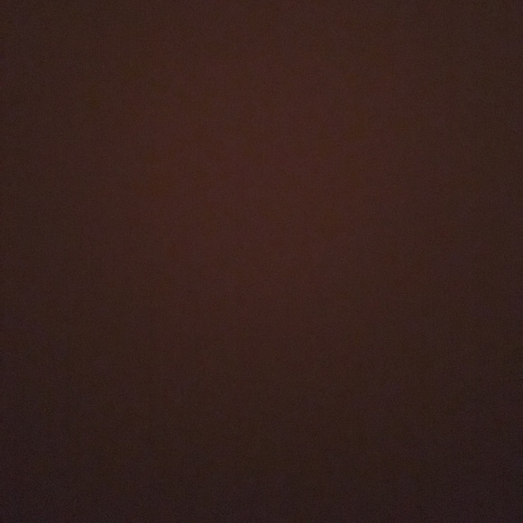 Profile Picture of Ayen Alier (@aa24610) on Poshmark