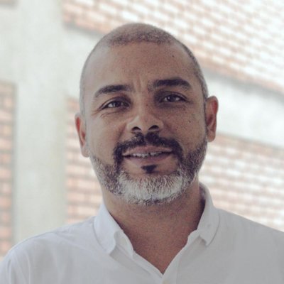 Profile Picture of Victor Hugo Viveros (@VictorHViveros) on Twitter