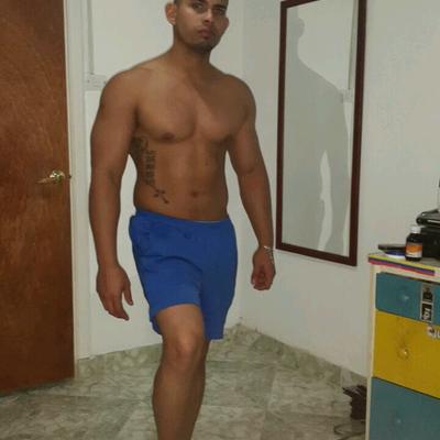 Profile Picture of Aaron Khan (@Aaronkhan2014) on Twitter