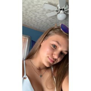 Profile Picture of Caitlin Yeates (@caitlin.yeates.3) on Facebook