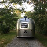 Profile Picture of Justin & Stacy (@drivinmissdixie) on Instagram