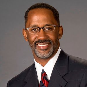 Profile Picture of glennroher (@glennroher) on Tiktok