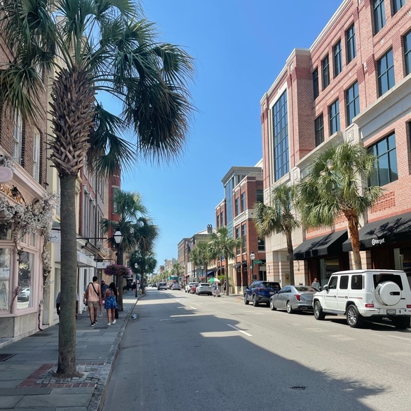 Profile Picture of Kael Mrozek (@mrozekkael) on Poshmark