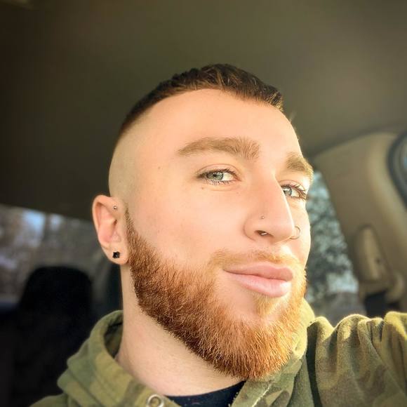 Profile Picture of Matt Mancuso (@mattcuso) on Poshmark
