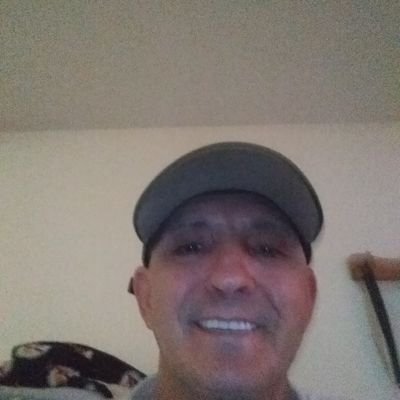 Profile Picture of Michael Carbonneau (@michael39667171) on Twitter