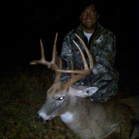 Profile Picture of Josh Cannon (@joshcannon515) on Poshmark