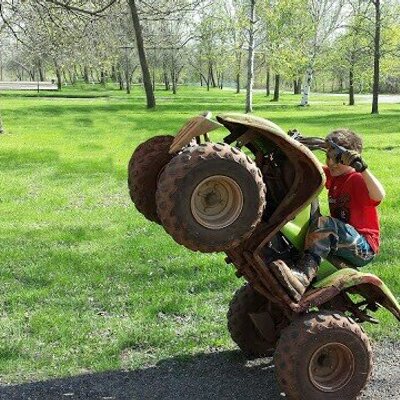 Profile Picture of Brian Reinbold (@squatchydad) on Twitter