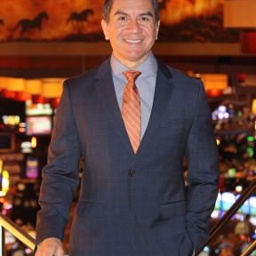 Profile Picture of Ken Manuel (@KenManuel71) on Twitter