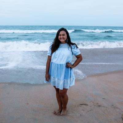 Profile Picture of heather huynh (@heatherknhuynh) on Twitter
