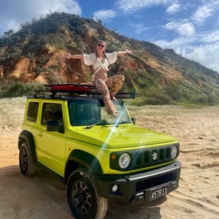 Profile Picture of Astrid Burrows (@astridburrows) on Instagram