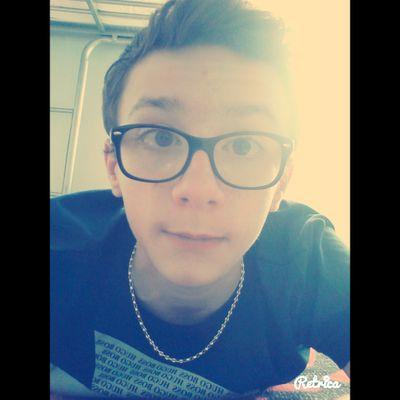 Sam Petrone - Twitter Profile Picture of Sam Petrone (@SamPetrone) on Twitter