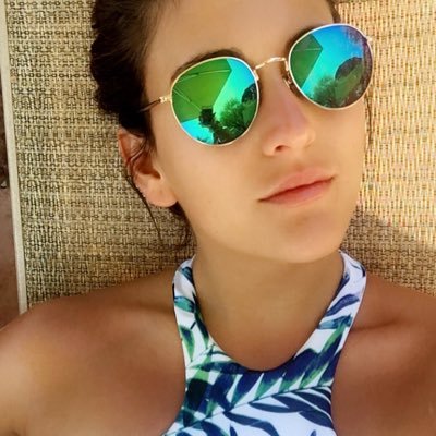 Profile Picture of Clare McNicholas (@@claire_nicholas) on Twitter