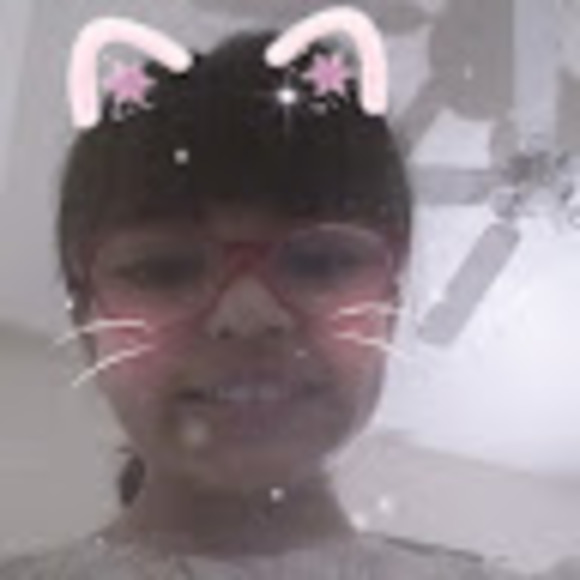 Profile Picture of Cresencio Perez (@cresperezgjbec) on Poshmark