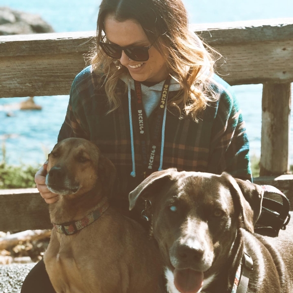 Profile Picture of Kate Mackenzie (@kateamackenzie) on Poshmark