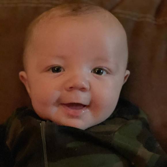 Profile Picture of Jean Dehler (@emt213) on Poshmark