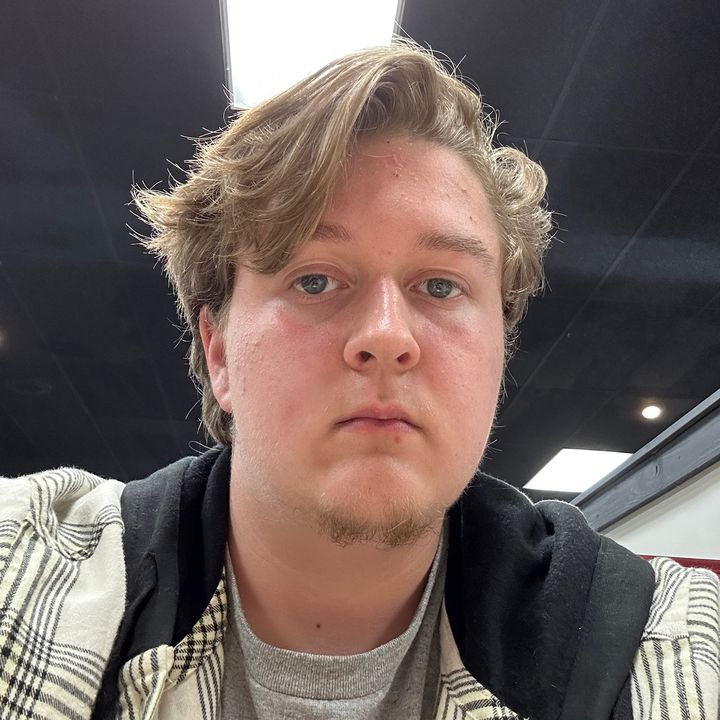 Profile Picture of Dylan Hogue (@dylanhogue01) on Tiktok