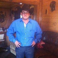 Profile Picture of travisharwood1 (@travisharwood1) on Tiktok