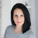 Profile Picture of Elaine Yates (@elaineyates.realestate) on Instagram