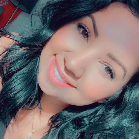 Profile Picture of Samara Monroy (@monroy_14) on Poshmark