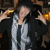 Profile Picture of Cleo Klein (@cleogklein) on Youtube