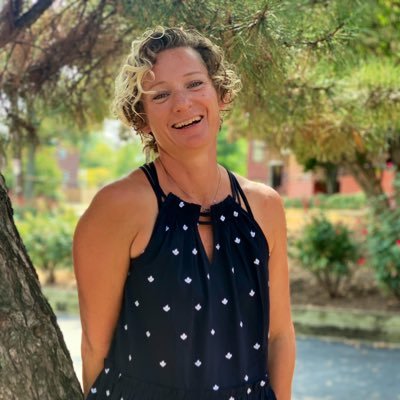 Profile Picture of Dr. Lola Capps, DC (@LivinByLola) on Twitter