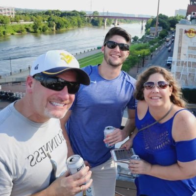 Profile Picture of Nick (@Nick_Imes) on Twitter