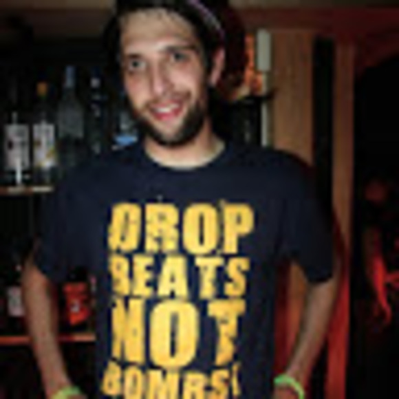 Profile Picture of James Entler (@jentler88) on Poshmark