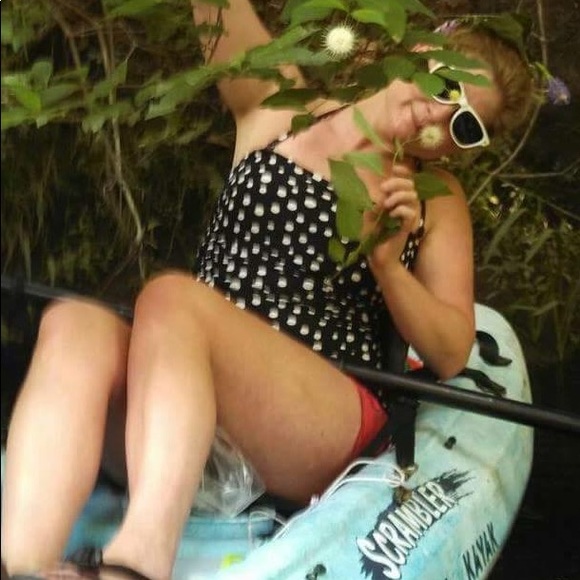 Profile Picture of Blair Campbell (@eblaircampbell) on Poshmark