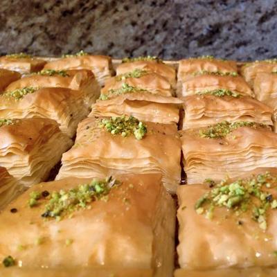 Profile Picture of Diamond Cut Bakery (@DiamondCutBaker) on Twitter