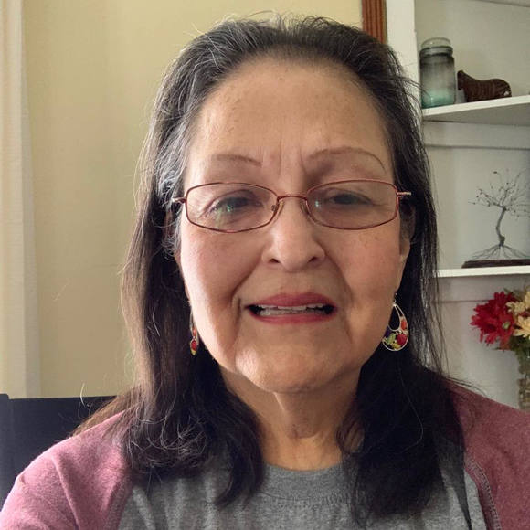 Profile Picture of Alicia Lara (@alara1954) on Poshmark