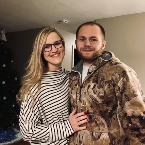 Profile Picture of Sarah Seward (@sarah_seward) on Poshmark